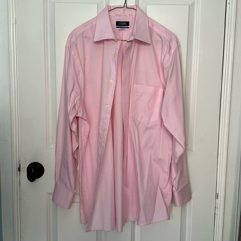 Men’s pink dress shirt 16 1/2, 32/33
